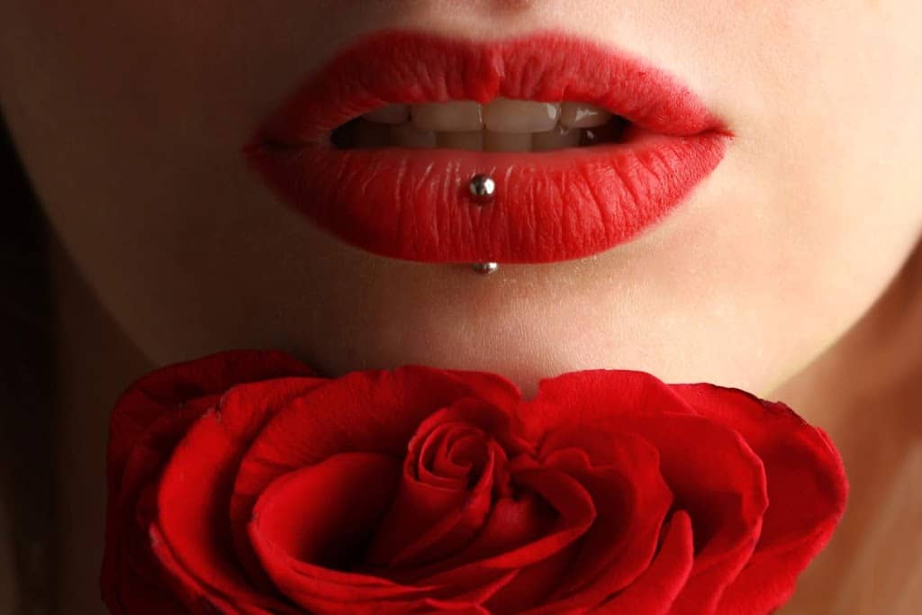 lip piercing,piercing,lip,lip piercings,piercings,lip ring,body piercing,lip piercing healing,lip piercing aftercare,lip piercing in the middle,labret piercing,facial piercing,lip piercing care,lip piercing pain,lip piercing ring,lip piercing types,medusa piercing